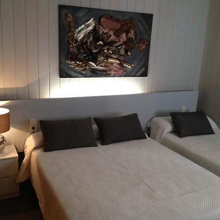 Hostal Sant Marti Puig-reig Kültér fotó